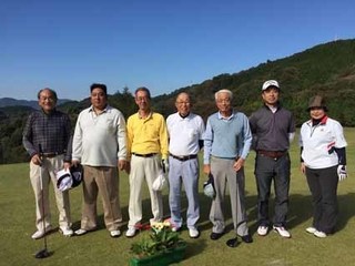 b_'15.10.162Rチャリティーゴルフ大会※.jpg
